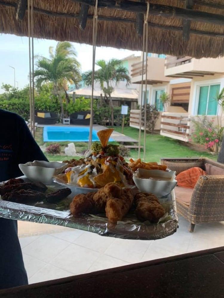 Hotel Arenas Mahahual Bagian luar foto