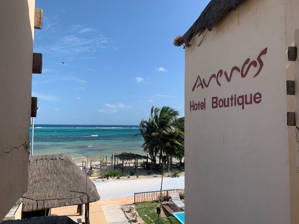 Hotel Arenas Mahahual Bagian luar foto