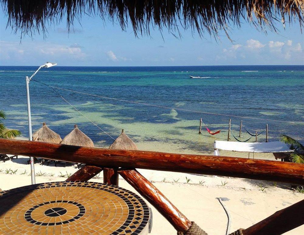 Hotel Arenas Mahahual Bagian luar foto
