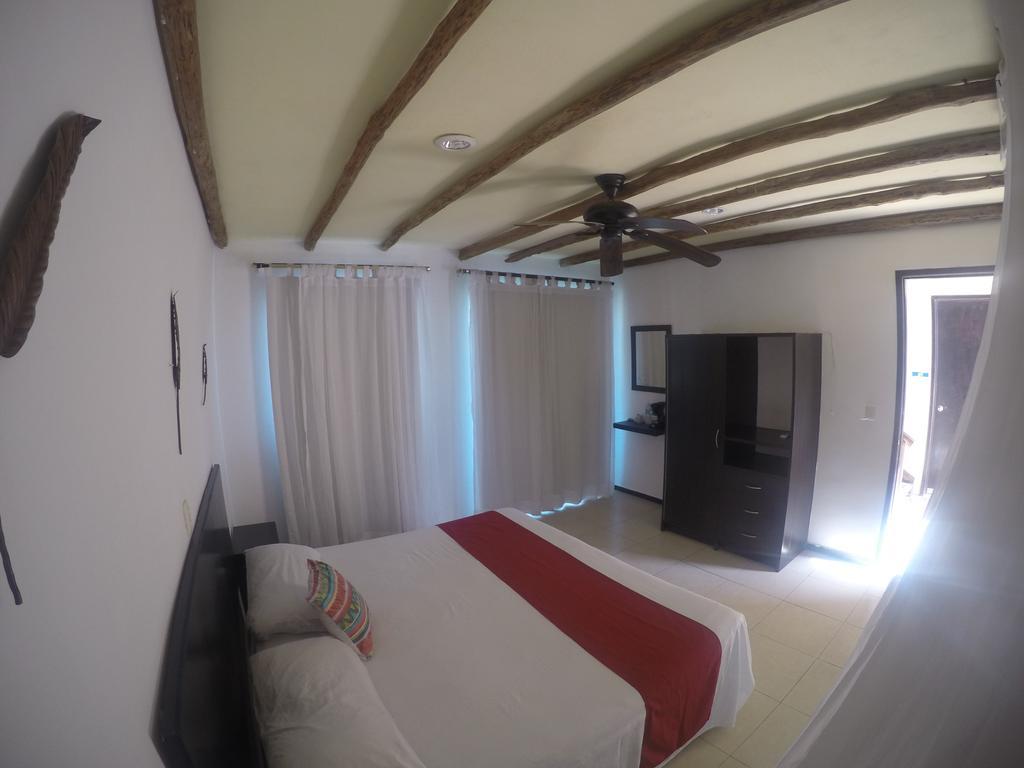 Hotel Arenas Mahahual Bagian luar foto