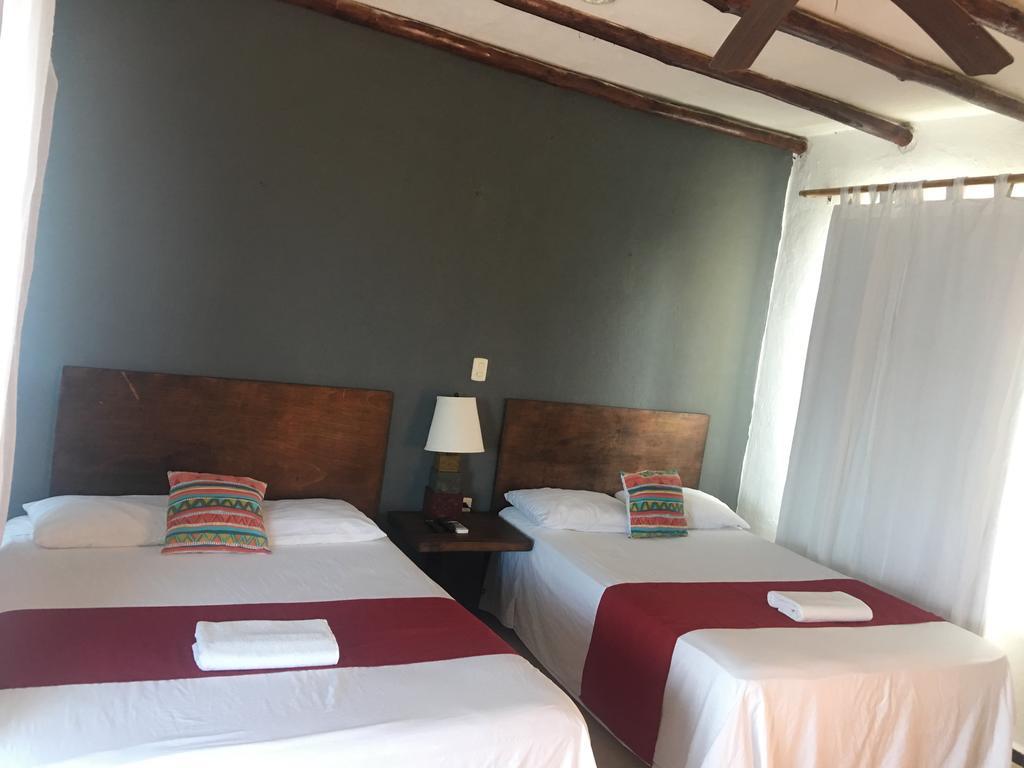 Hotel Arenas Mahahual Bagian luar foto