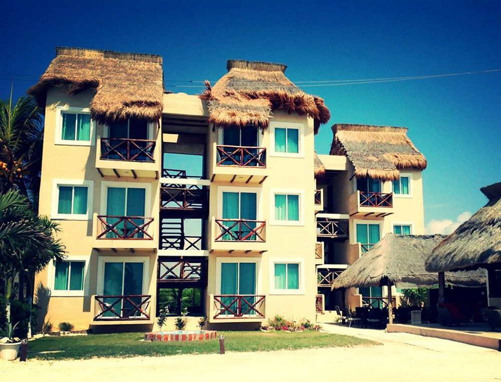Hotel Arenas Mahahual Bagian luar foto