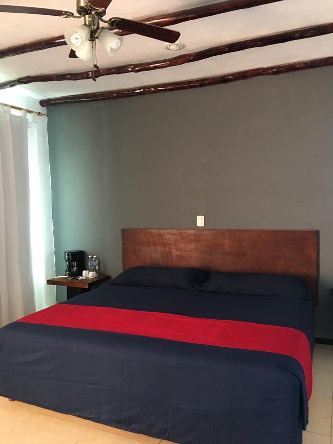 Hotel Arenas Mahahual Bagian luar foto